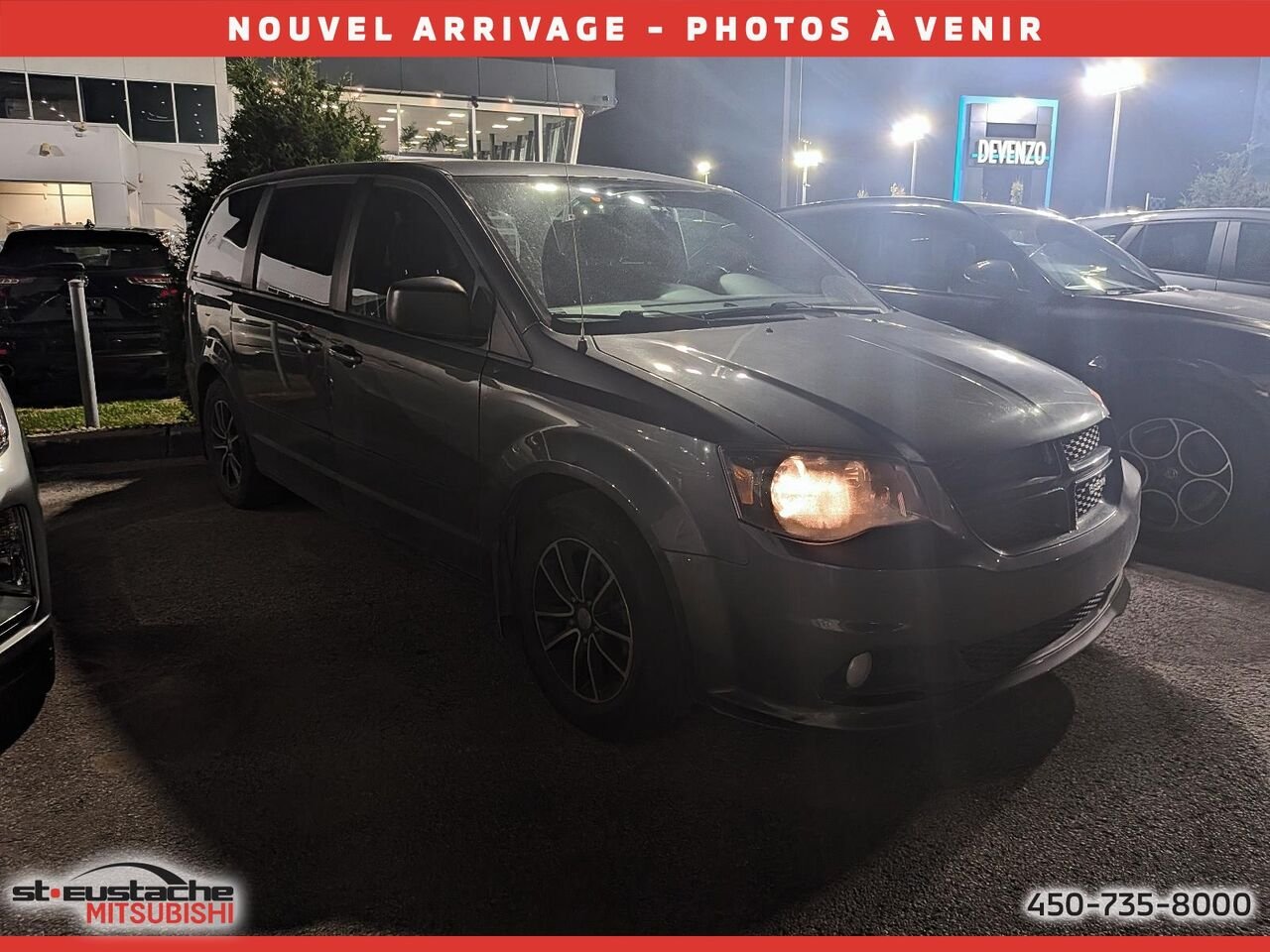 Dodge Grand Caravan sxt plus 2017 Noir Saint-Eustache - photo #1