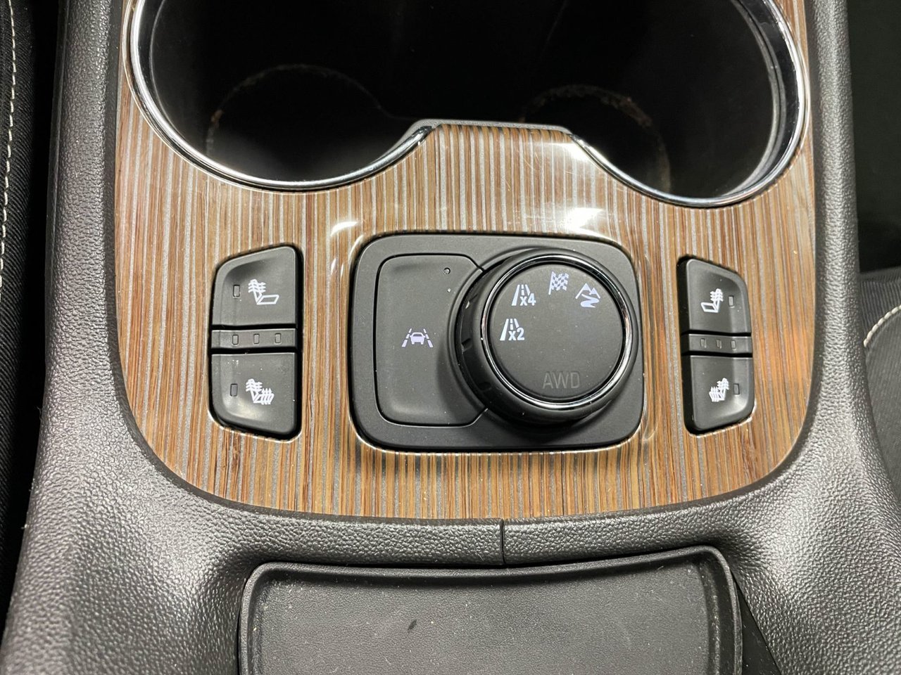 2023 GMC Acadia SLE AWD *SIÈGES CHAUFF* HAYON ELECT CARPLAY WIFI Black Saint-Jérôme - photo #11