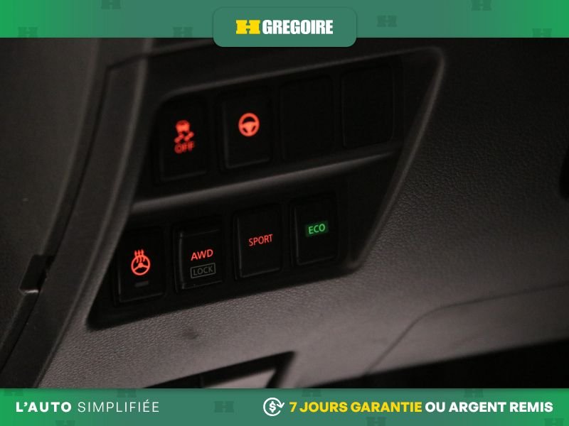 2022 Nissan Qashqai Black Laval - photo #16
