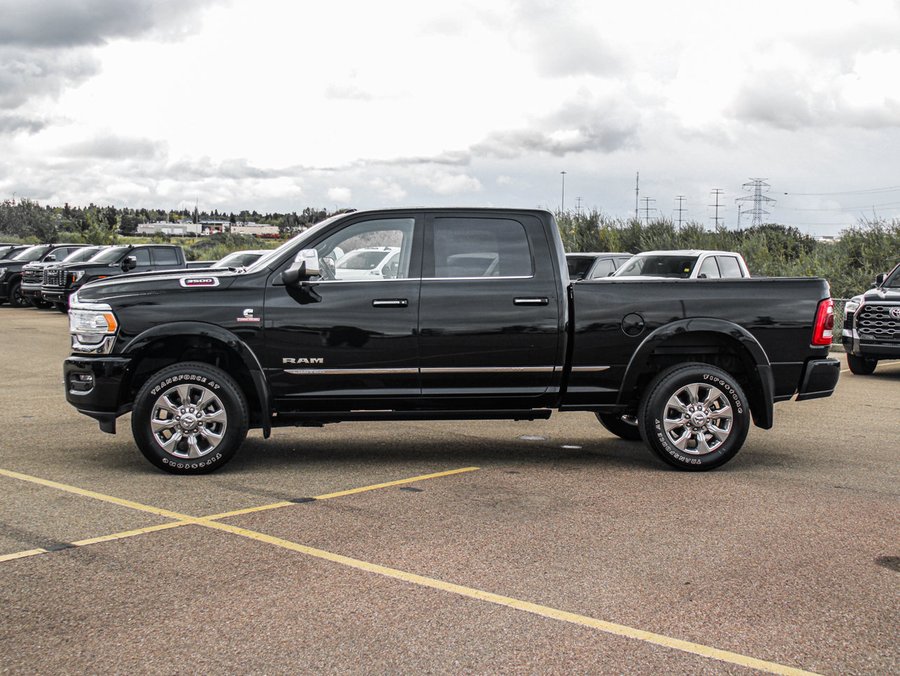 2022 Ram 3500 Limited Level 1 6.7L | Sunroof | Navigation Black