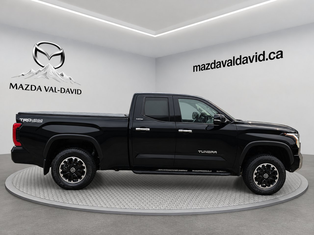 Toyota Tundra Limited 2022 Noir Val-David - photo #8