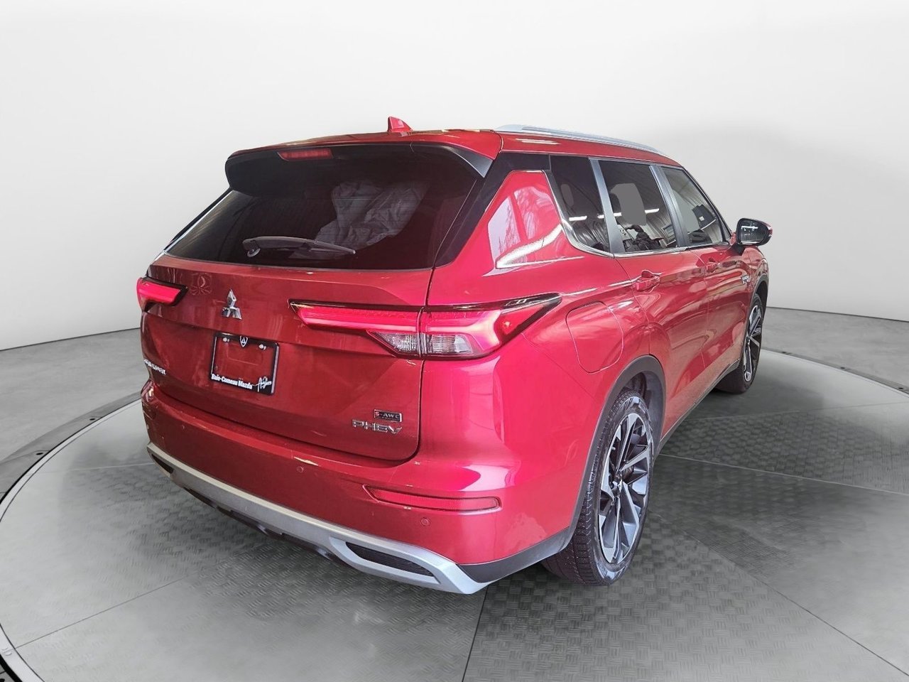Mitsubishi Outlander PHEV 2024 Rouge Baie-Comeau - photo #5