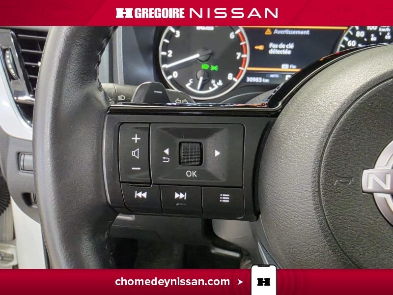 2023 Nissan Rogue White Laval - photo #18