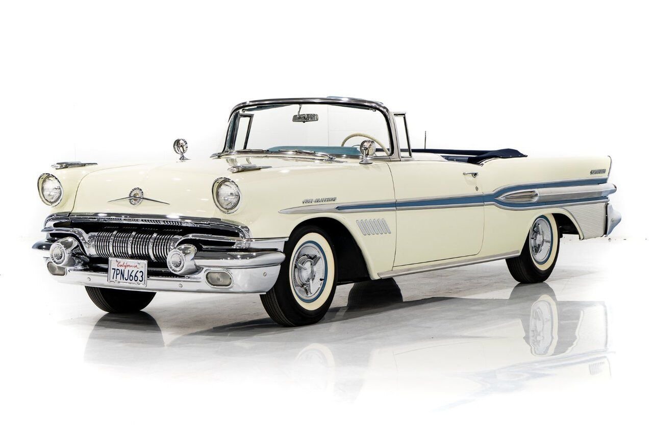 Pontiac Bonneville *PRICE IN USD* Fuel injected 347/315HP 1 of 630 produced 1957 Blanc Montréal - photo #0