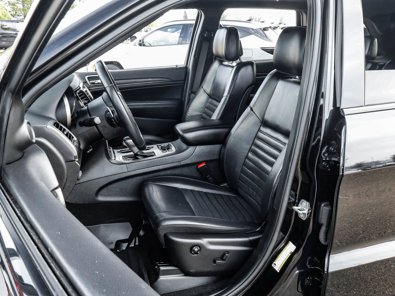 2021 Jeep Grand Cherokee Limited X 4x4 Black Sherwood Park - photo #13