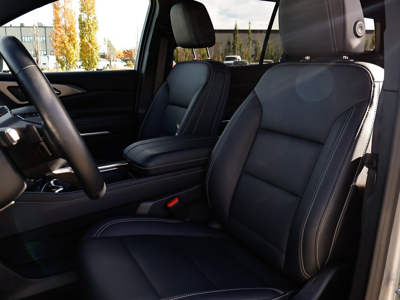 2026 Chevrolet Traverse AWD 4dr LT Grey Sherwood Park - photo #15