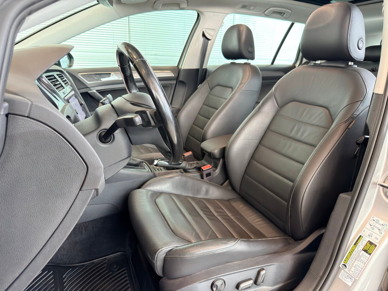 Volkswagen Golf Alltrack 2019 Gris Notre-Dame-des-Prairies - photo #18