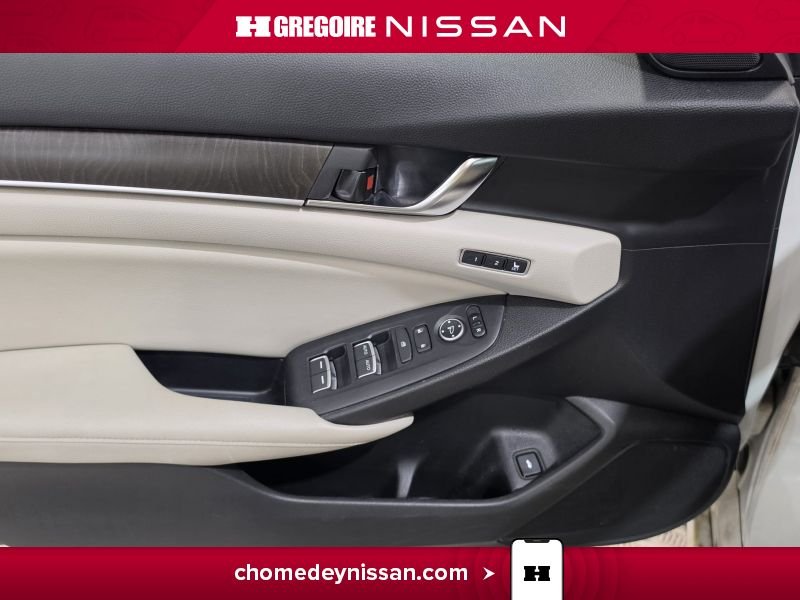 2018 Honda Accord White Blainville - photo #13