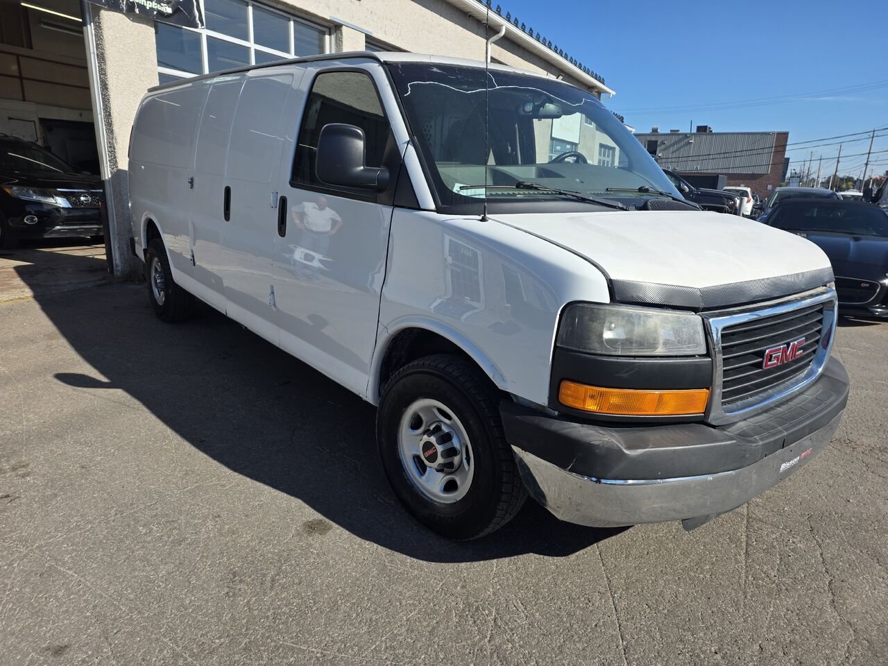 GMC Fourgonnette Savana utilitaire 2015 Blanc Longueuil, - photo #8