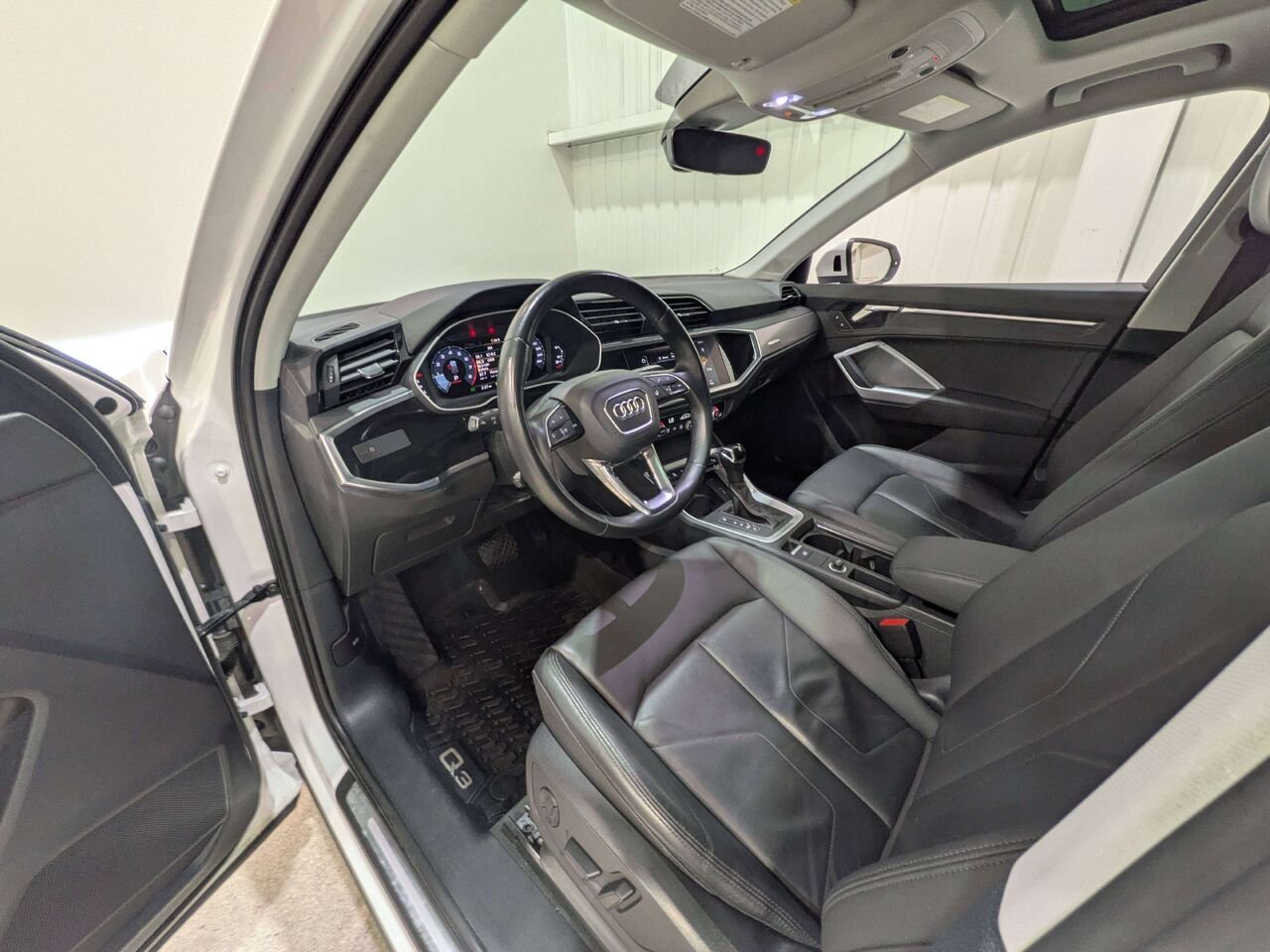 2021 Audi Q3 Progressiv 40 TFSI quattro White Val-David - photo #10