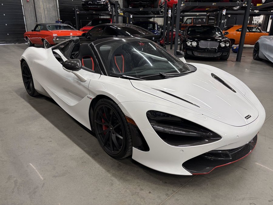 2019 McLaren 720S | Front Lift | Carbon Trim | Polycarbonate Roof | Clean CARFAX
