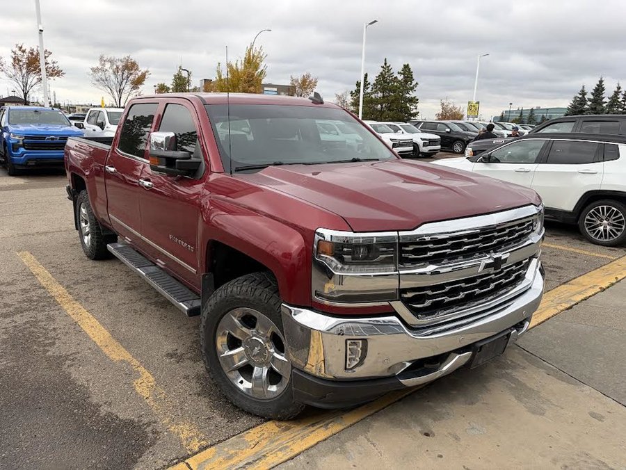 2018 Chevrolet Silverado 1500 LTZ Red