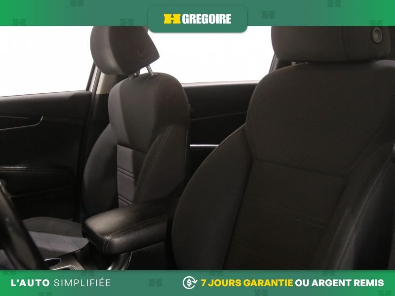 2019 Kia Sorento White Laval - photo #13
