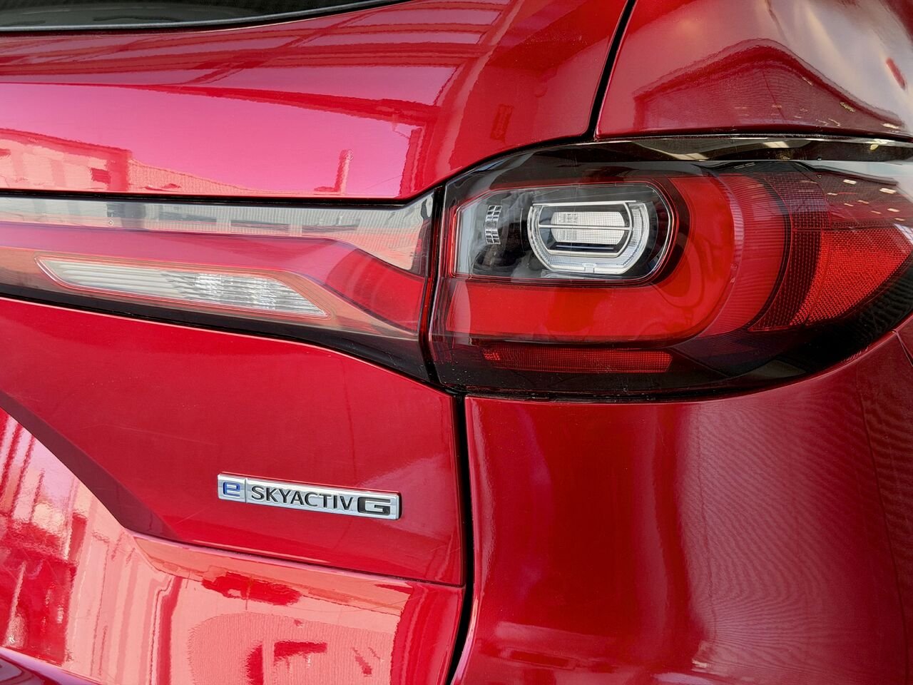 2024 Mazda CX-90 hybride léger Red Notre-Dame-des-Prairies - photo #11