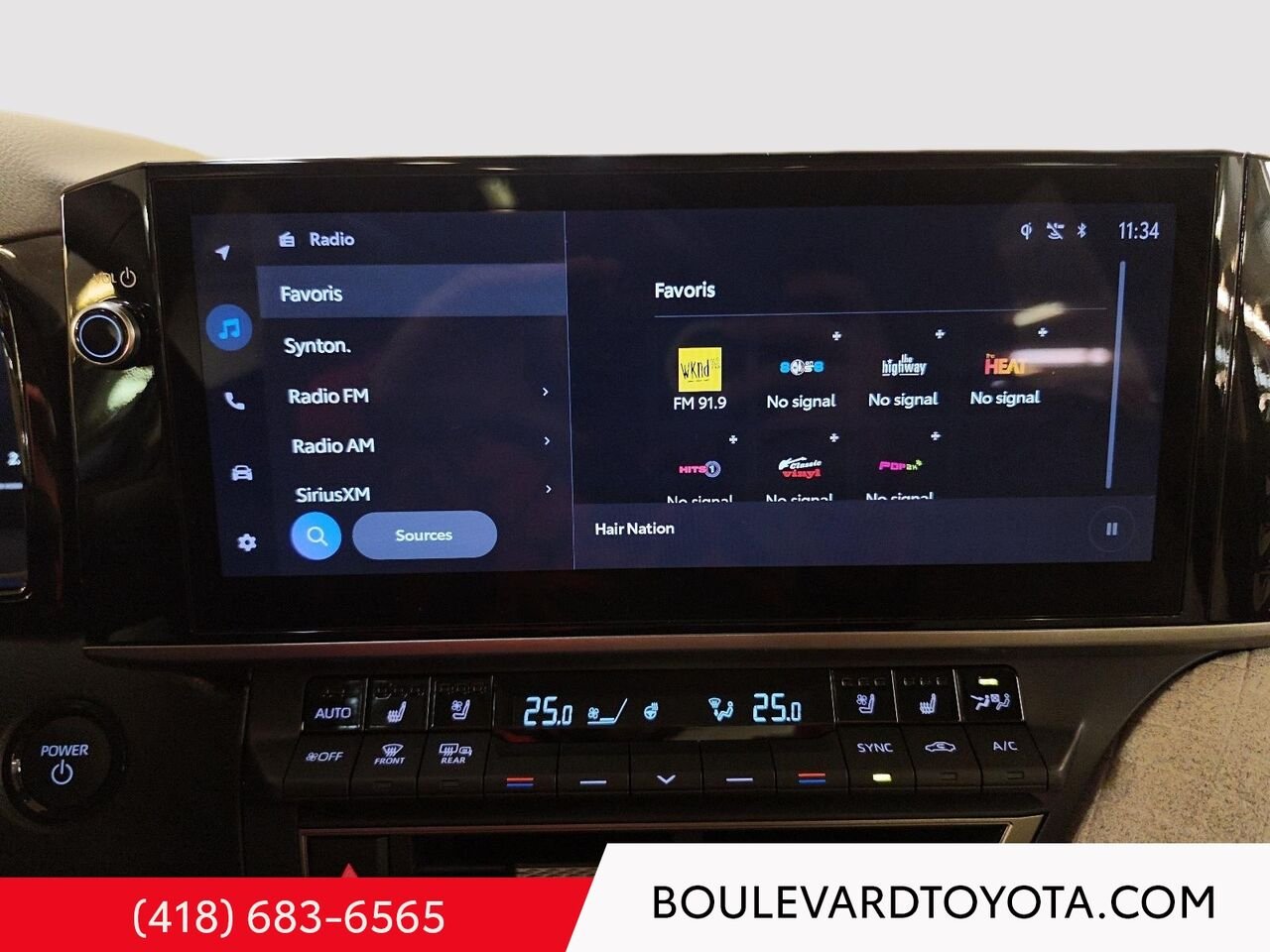 2025 Toyota Camry 531872-25 | XLE, HYBRIDE, AWD Blue Québec - photo #14