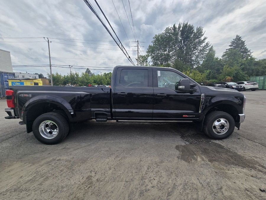 Ford Super Duty F-350 à roues arrière jumelées 2026 Noir agate métallisé