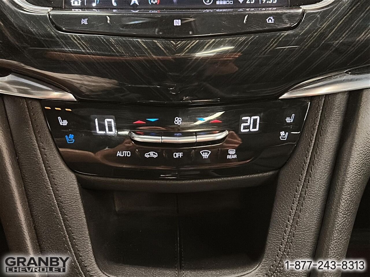 Cadillac XT6 Haut de gamme Luxe 4 portes TI | 26-0825A 2020 Noir Granby - photo #17