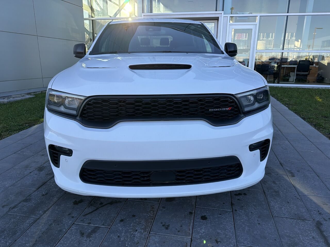 Dodge Durango 2F449A | R/T ** HEMI ** AWD ** BLACKTOP ** 6 PASSAGERS ** CARFAX CLEAN ** 2023 Blanc Saint-Jérôme - photo #1