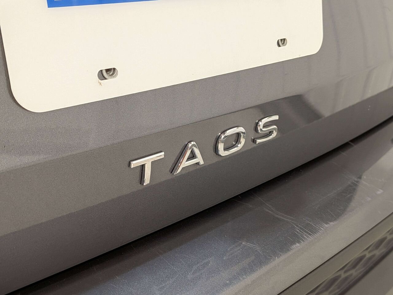 2025 Volkswagen Taos Comfortline 4MOTION Grey Val-David - photo #36