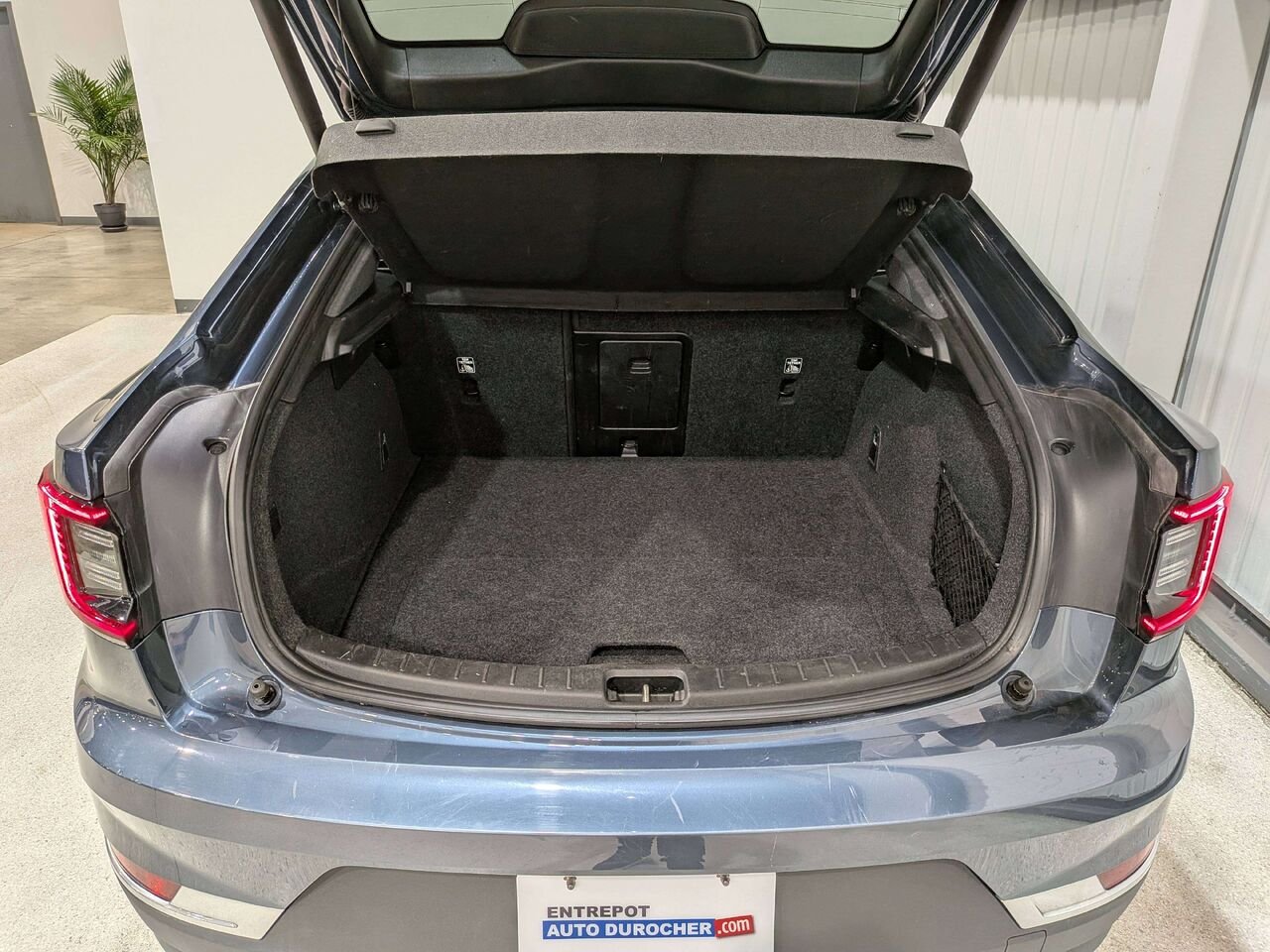 2022 Polestar 2 Long Range Dual Motor Grey Val-David - photo #8