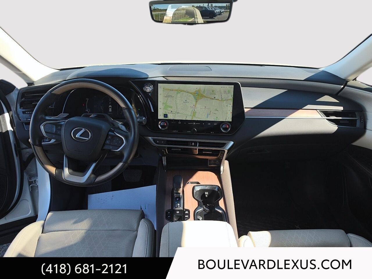 Lexus RX 20001A | RX 450h+ BA 2024 Blanc Québec - photo #17