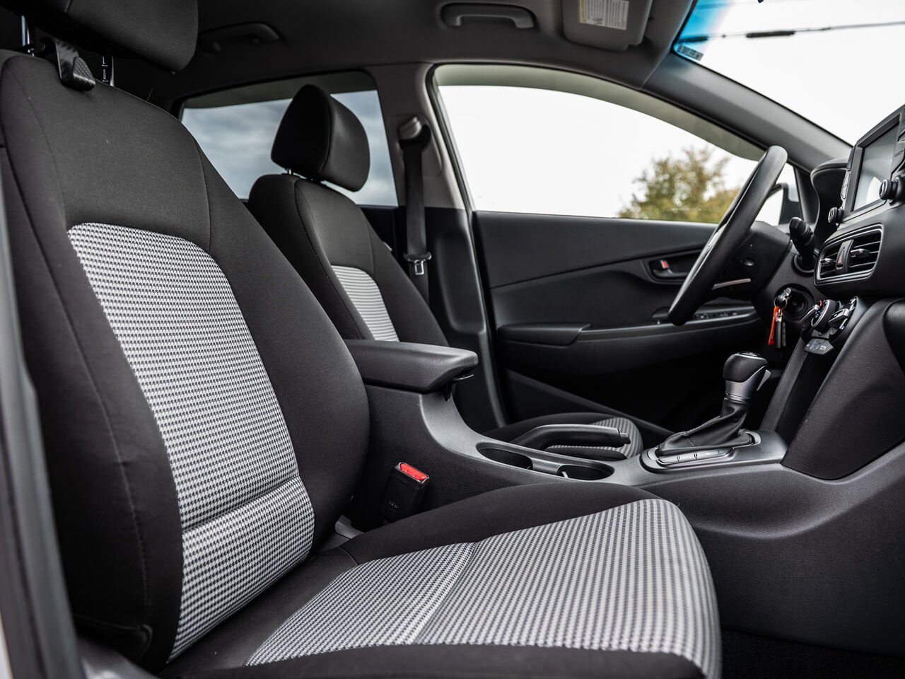 2020 Hyundai Kona White Sainte-Julienne - photo #27