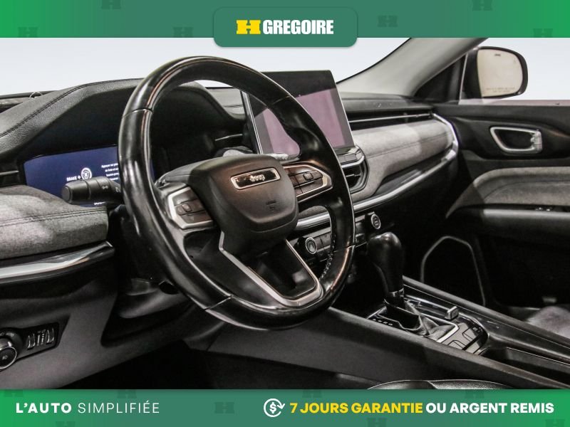 2022 Jeep Compass Grey Laval - photo #11
