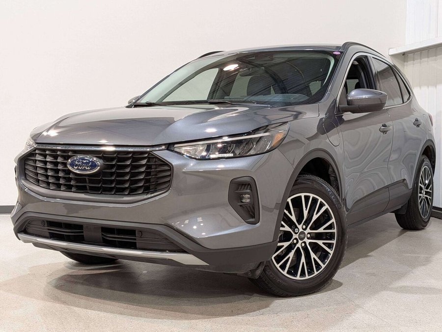 Ford Escape PHEV FWD 2025 Gris