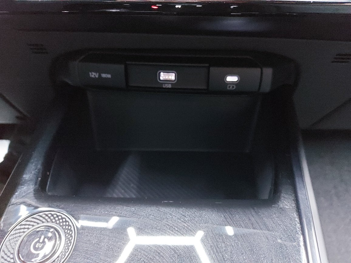 2026 Kia Niro EV Aurora Black Blainville - photo #24
