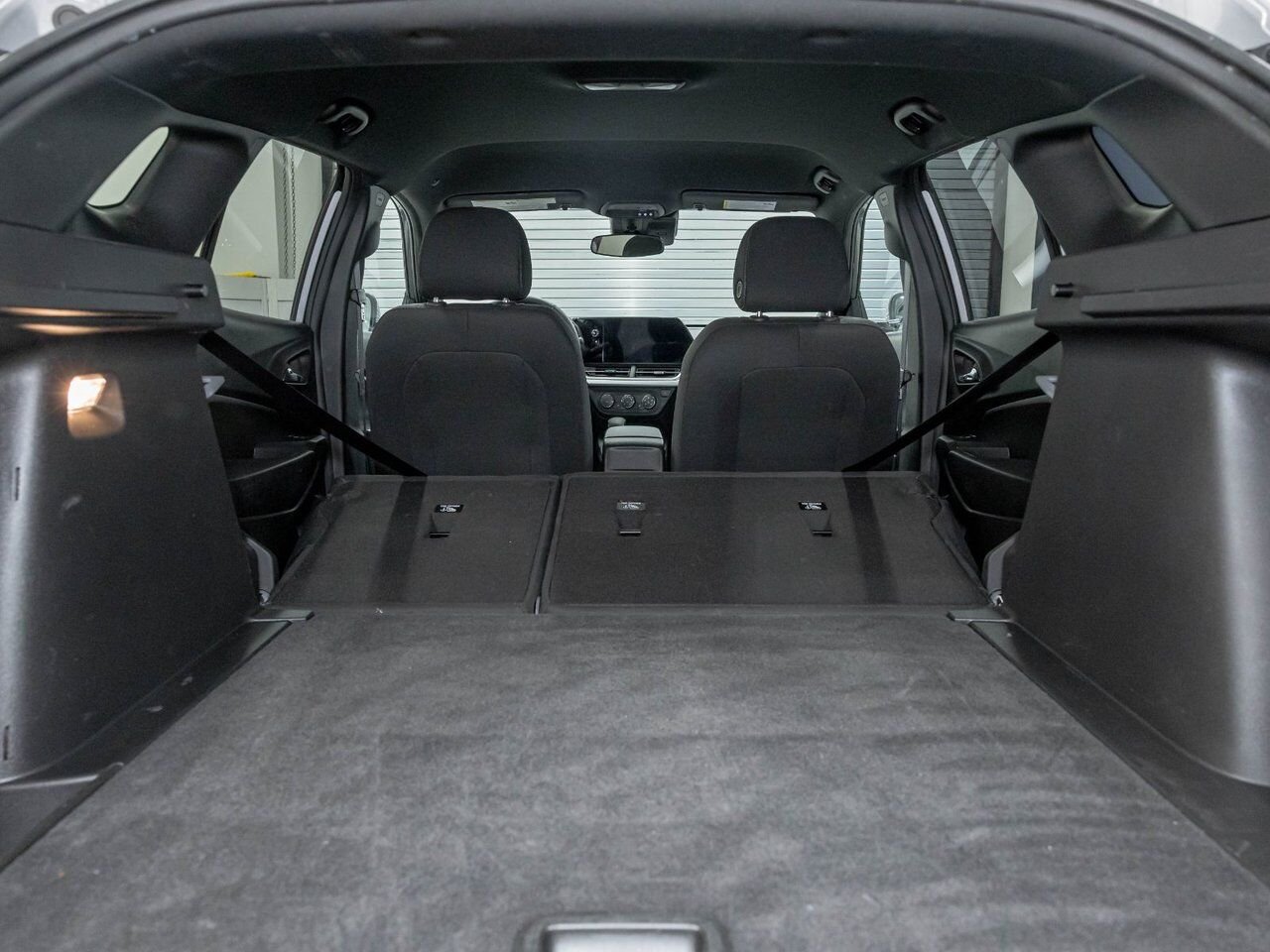 Chevrolet Trax 1RS *SIÈGES / VOLANT CHAUF* CARPLAY BLUETOOTH WIFI 2025 Gris Saint-Jérôme - photo #25
