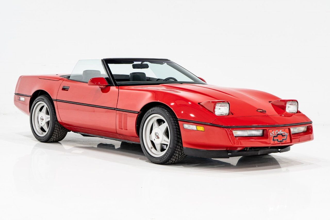 Chevrolet Corvette *PRIX EN USD* Callaway Turbo #123/400 built 1988 Rouge Montréal - photo #28