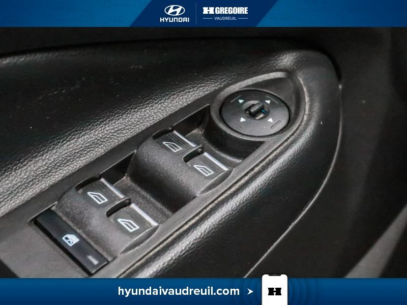 Ford Escape 2019 Noir Laval - photo #16