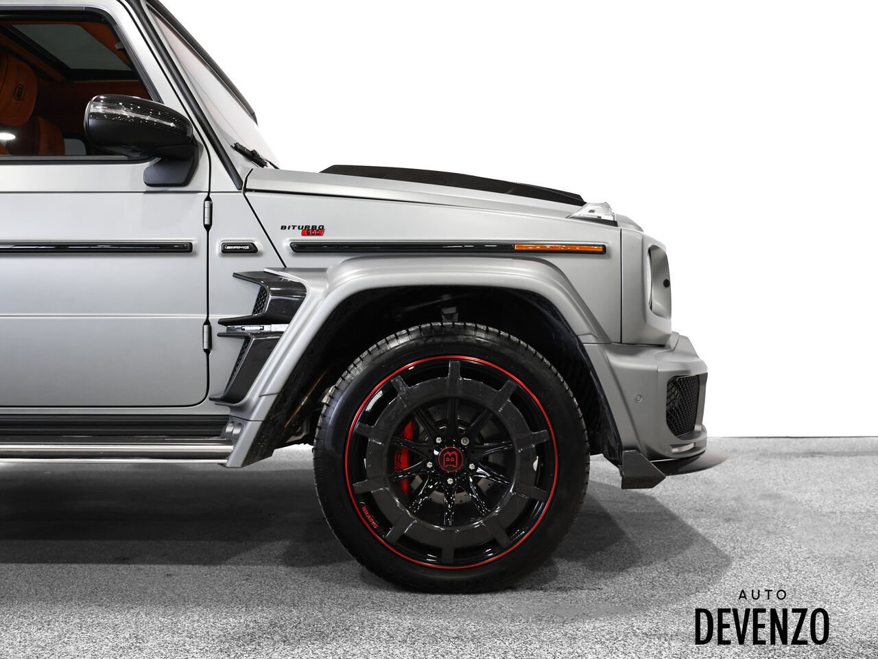 Mercedes-Benz G63 AMG 900 BRABUS & CUSTOM INTERIOR 2023 Argent Saint-Eustache - photo #5