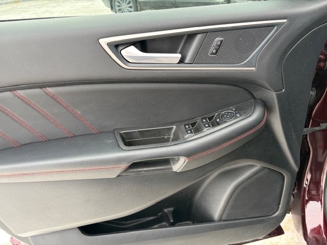 Ford EDGE AWD ST-Line 2024 Rouge Chibougamau - photo #9