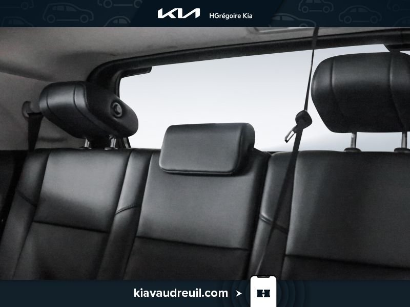 2024 Toyota Sequoia Grey Blainville - photo #15