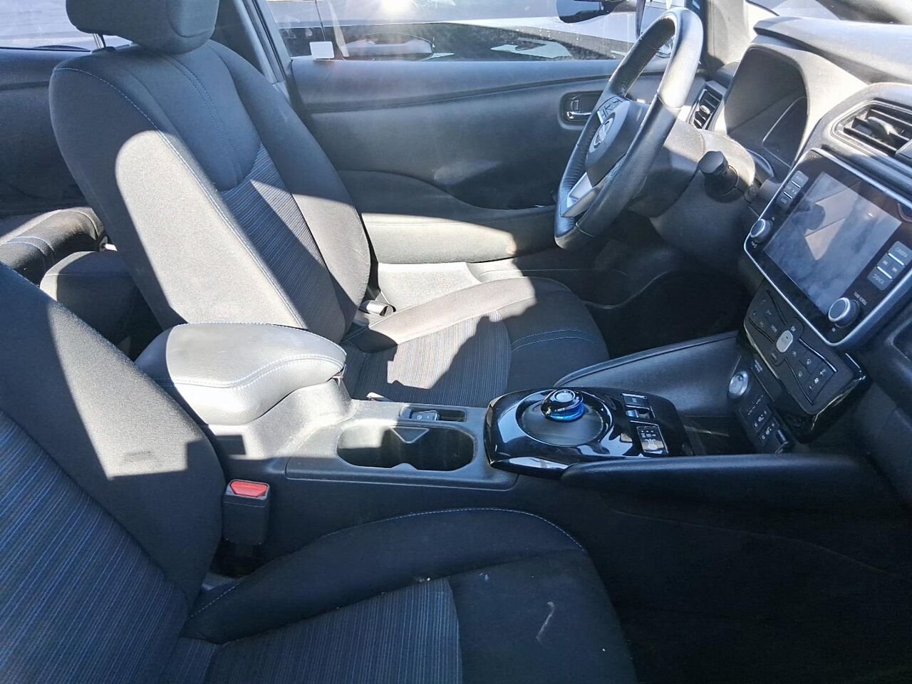 Nissan LEAF SV PLUS 2023 Bleu Québec - photo #3