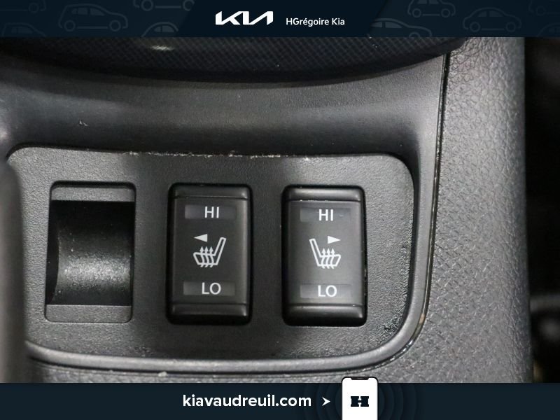 2016 Nissan Sentra Black Laval - photo #24