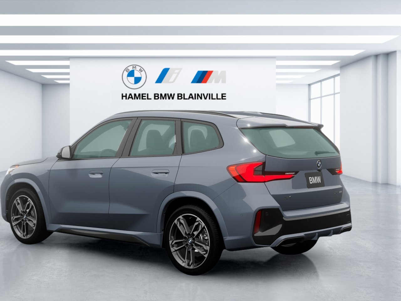 BMW X1 2026 Gris pur givré métallique Blainville - photo #3