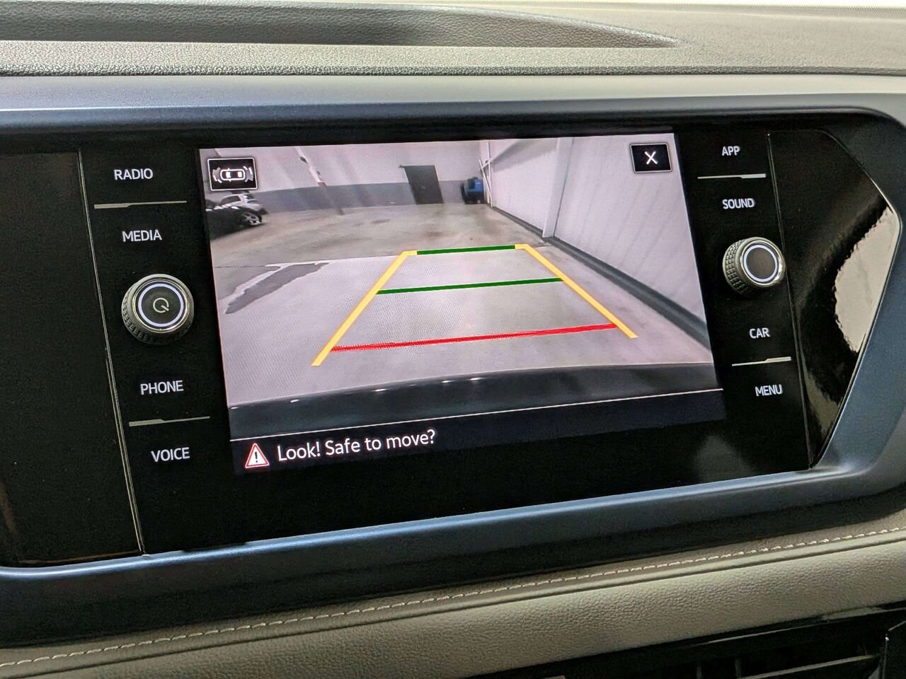 2024 Volkswagen Taos Comfortline 4MOTION Black Mirabel - photo #22