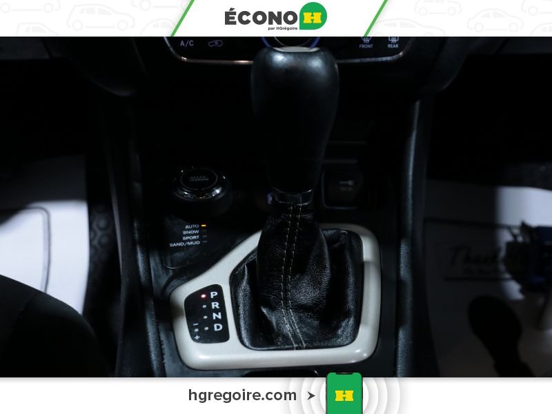 2016 Jeep Cherokee Black Laval - photo #16