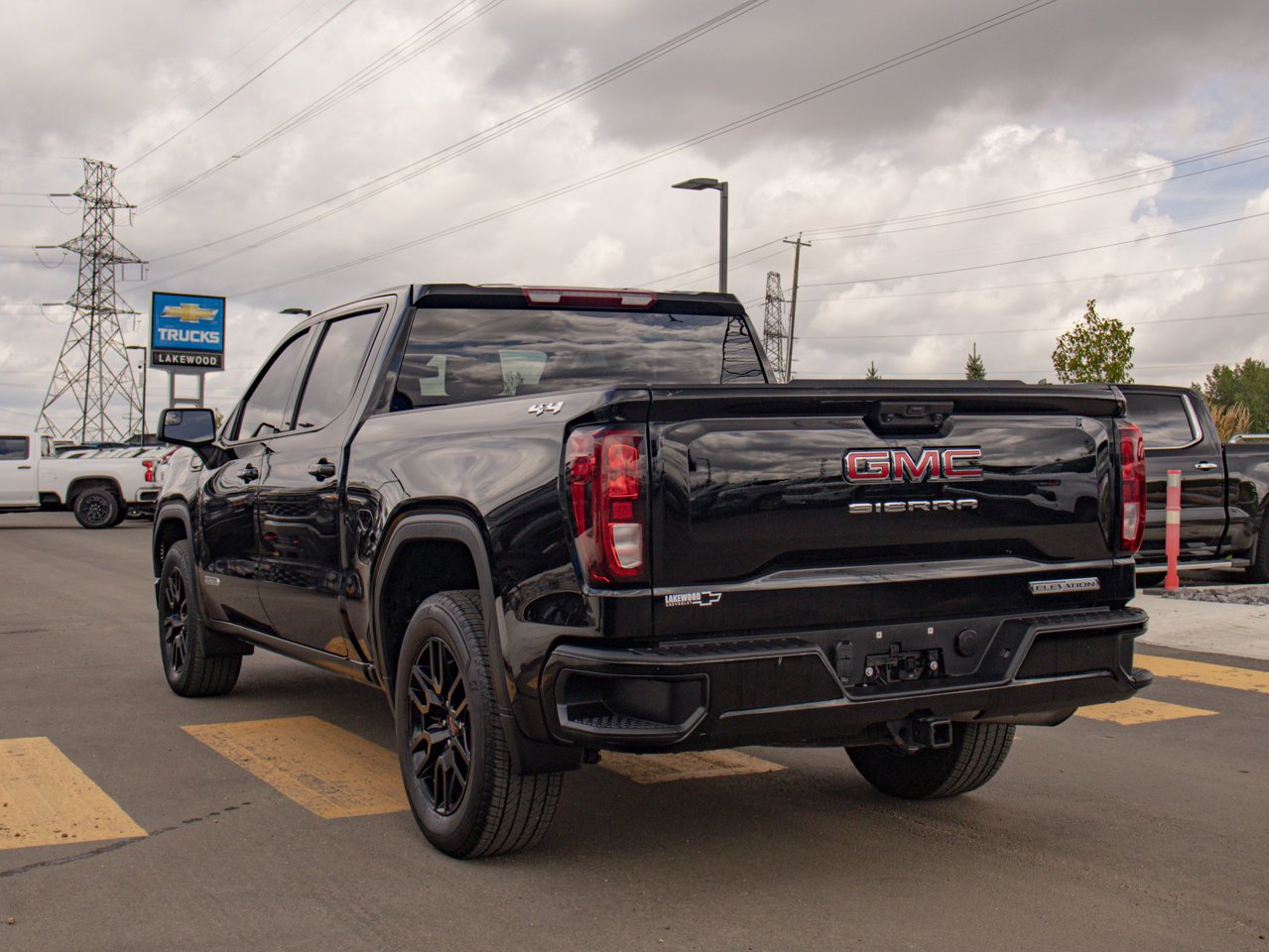 2024 GMC Sierra 1500 4WD Crew Cab 147 Elevation Black Sherwood Park - photo #7