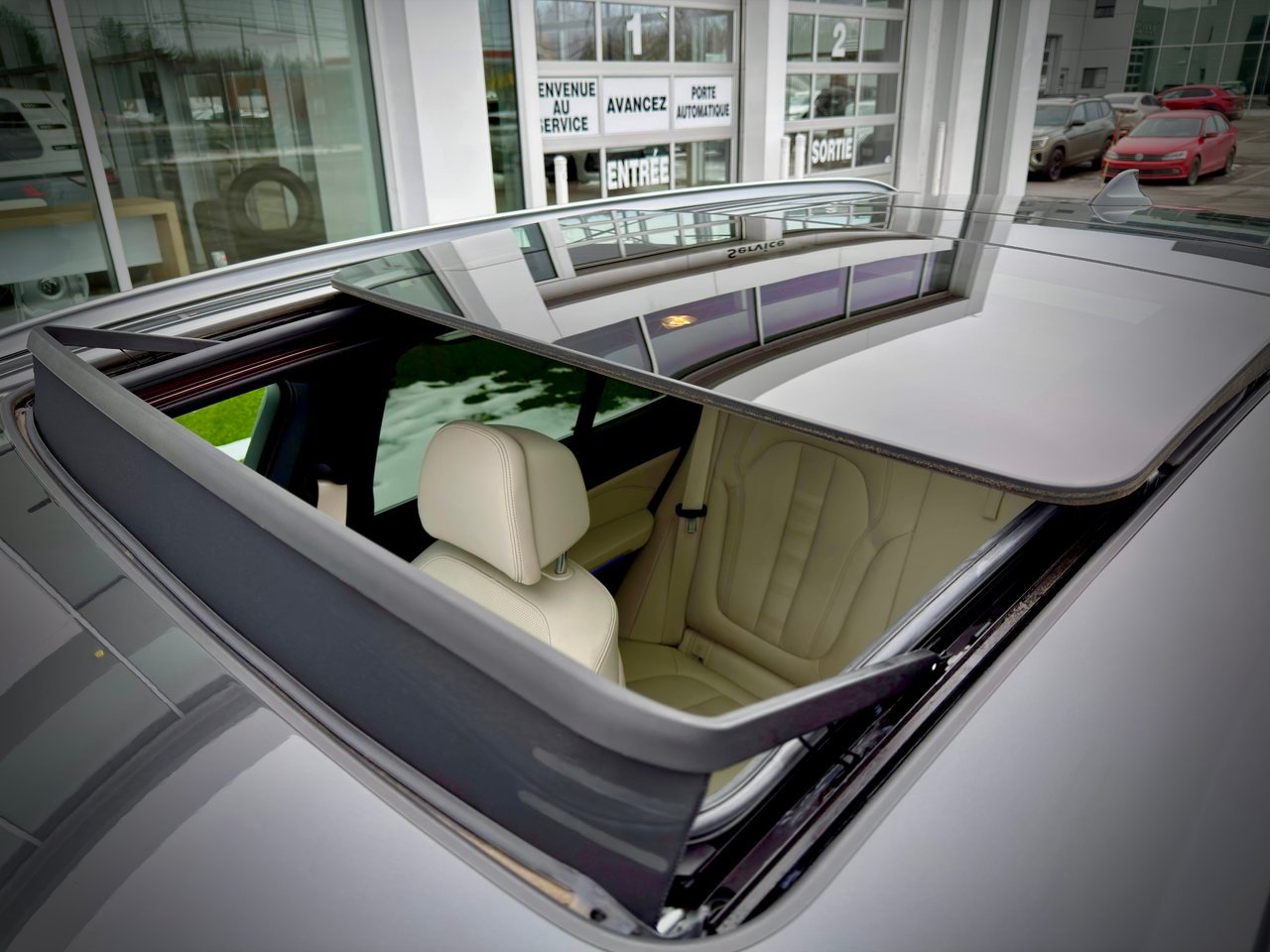 2022 BMW X5 gray Notre-Dame-des-Prairies - photo #2