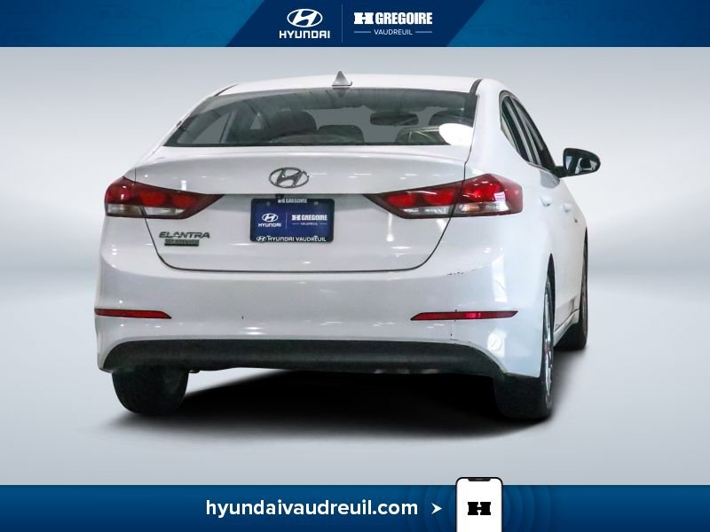 2018 Hyundai Elantra White Blainville - photo #10