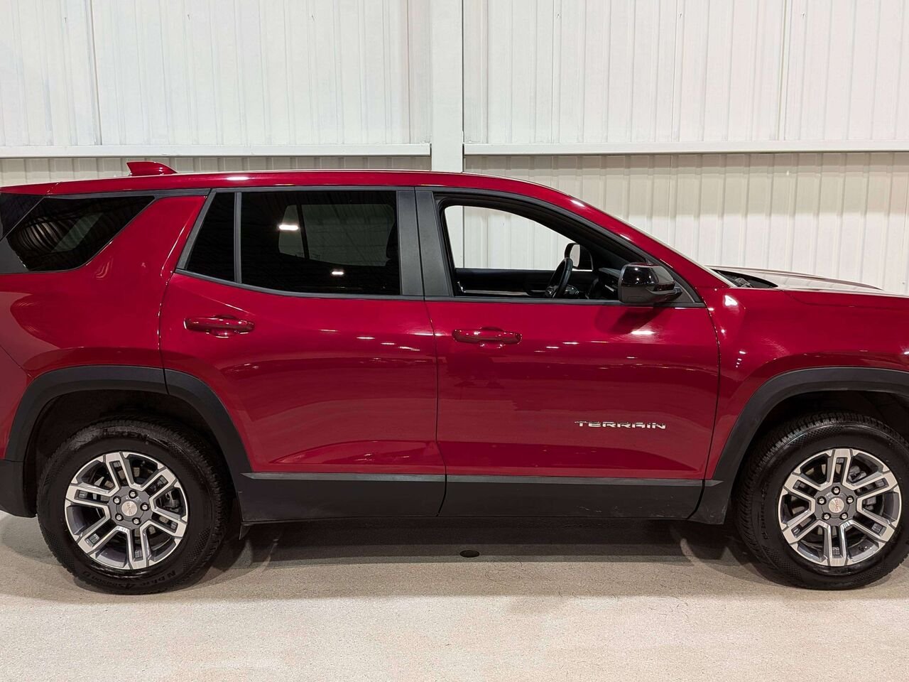 2026 GMC Terrain AWD 4dr Elevation Red Val-David - photo #7
