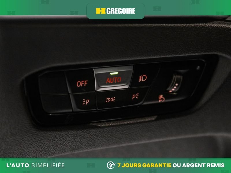 BMW 330 729903 | 330e HYB PLUT IN AUTO A/C CUIR TOIT NAV GR ELECT M 2022 Blanc Laval - photo #16