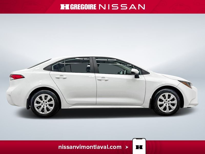 2022 Toyota Corolla White Laval - photo #10
