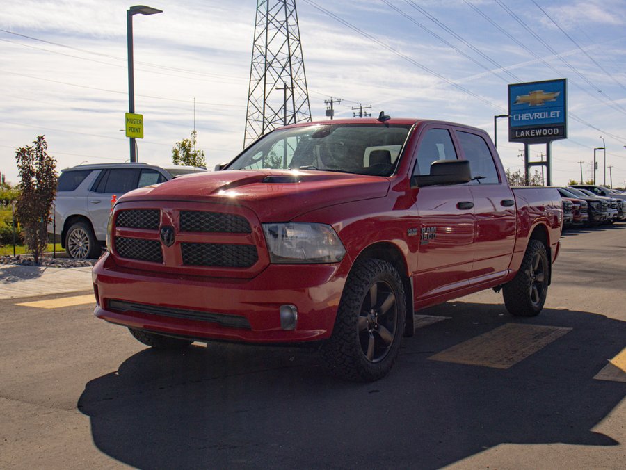 2022 Ram 1500 Classic 2022 Red