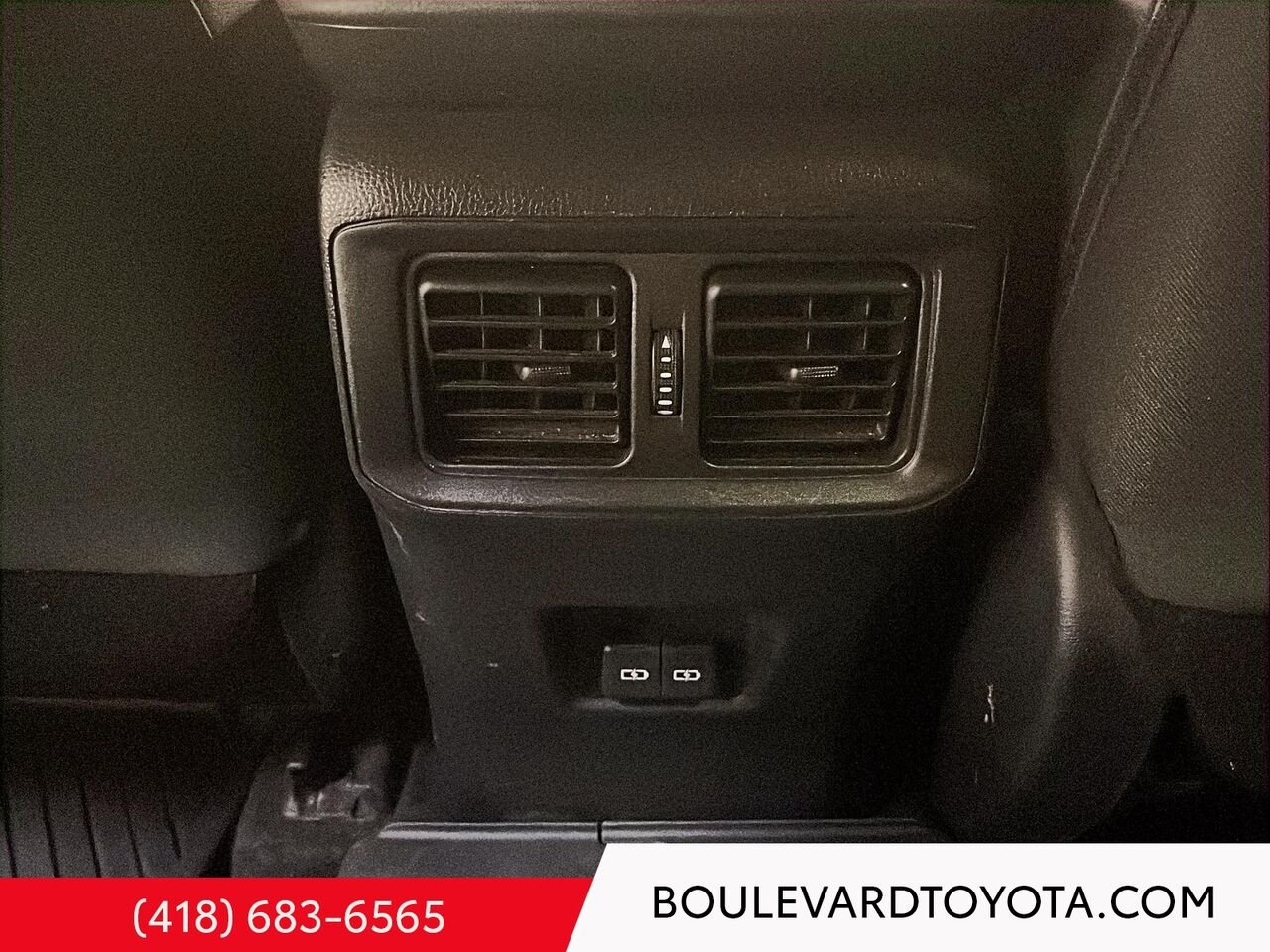 Toyota RAV4 100572A-93 | HYBRIDE XLE, AWD 2022 Gris Québec - photo #20
