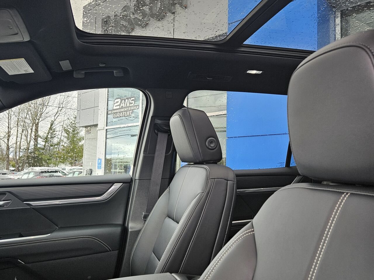 2026 GMC Acadia Élévation 4 portes TI SUMMIT WHITE Thetford Mines - photo #17