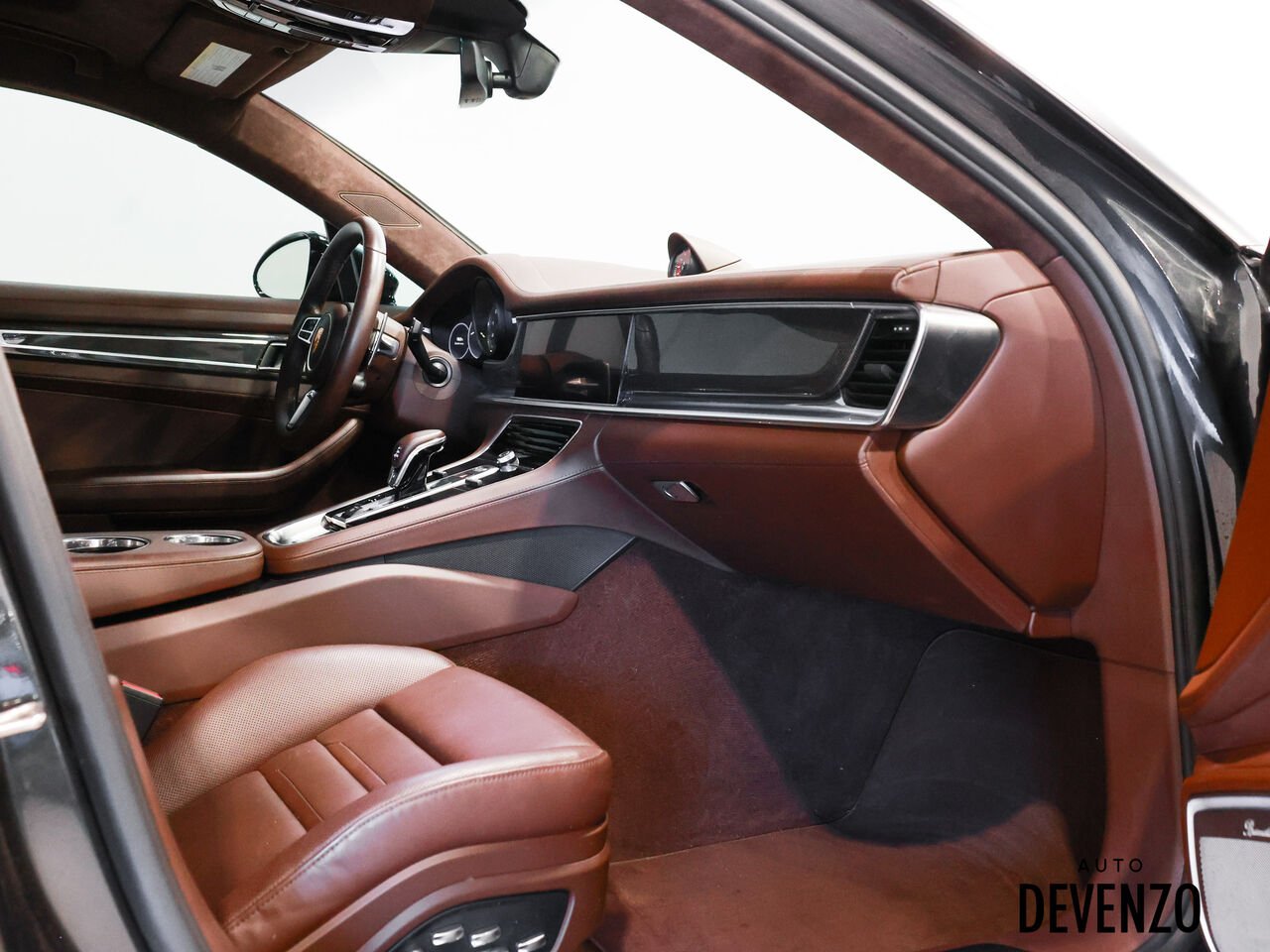 2019 Porsche Panamera Grey Saint-Eustache - photo #8